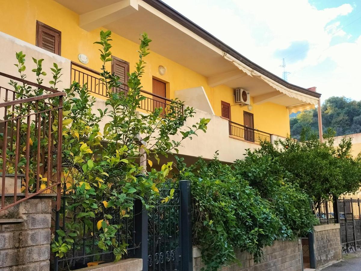 Casa Vacanza Da Rosa 레토이아니 외부 사진