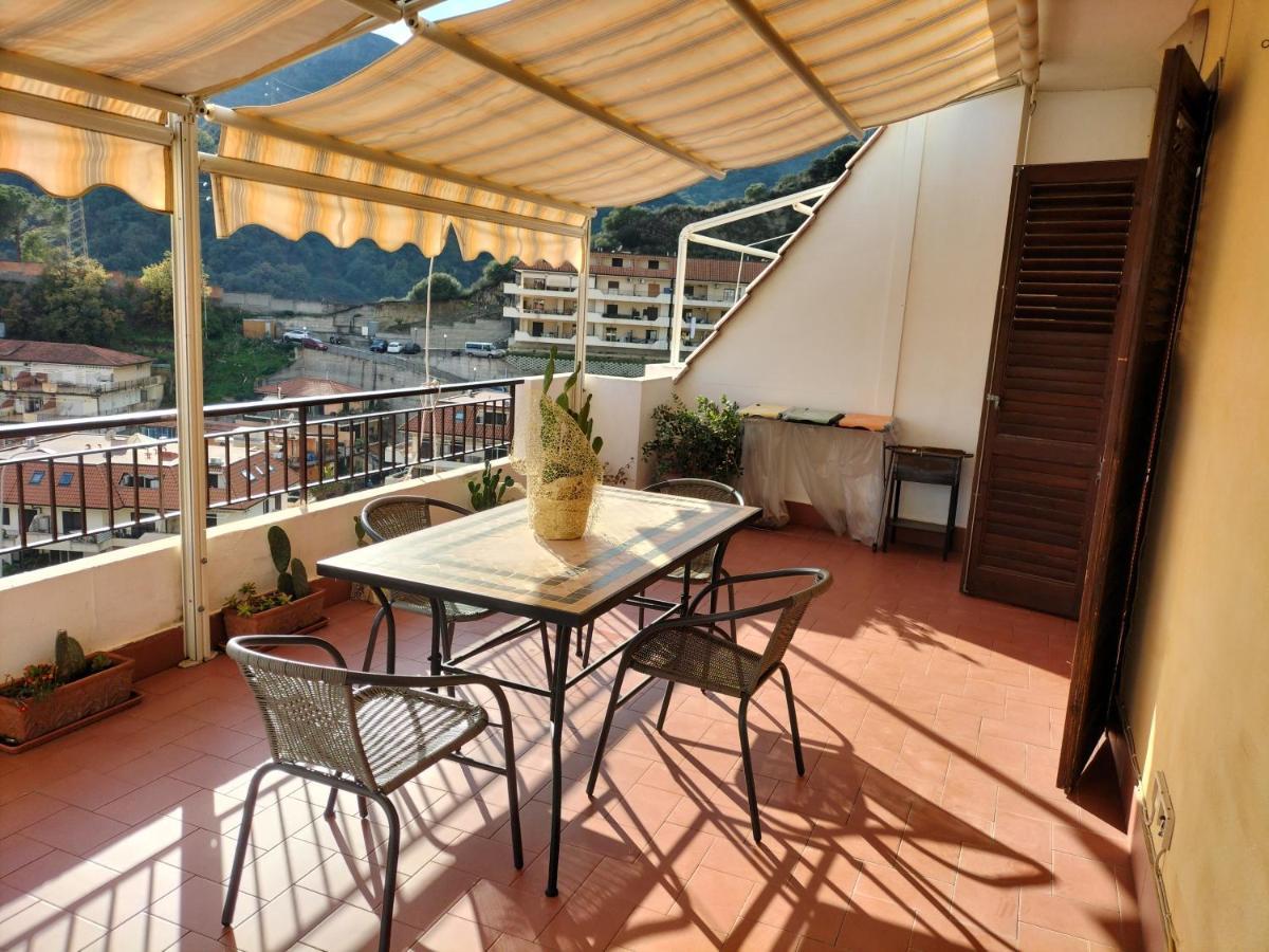 Casa Vacanza Da Rosa 레토이아니 외부 사진