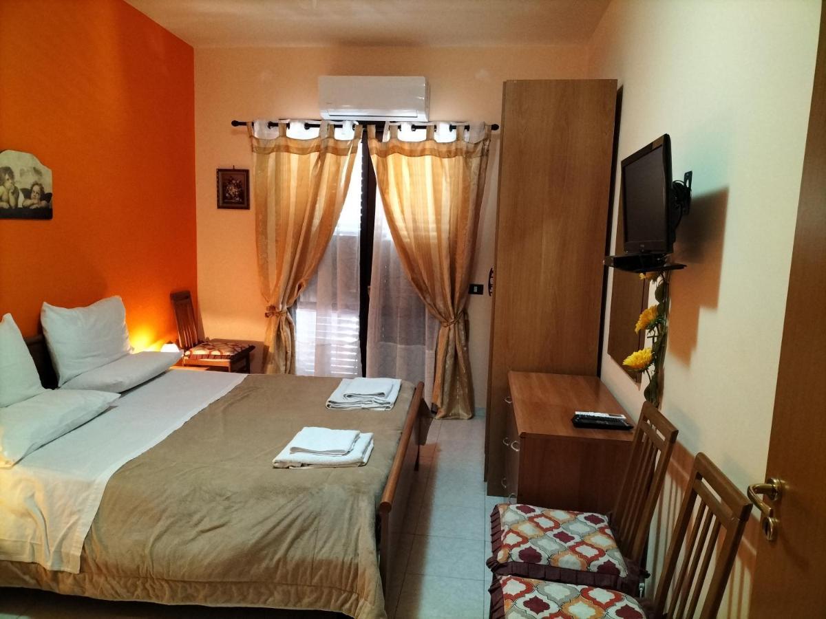 Casa Vacanza Da Rosa 레토이아니 외부 사진