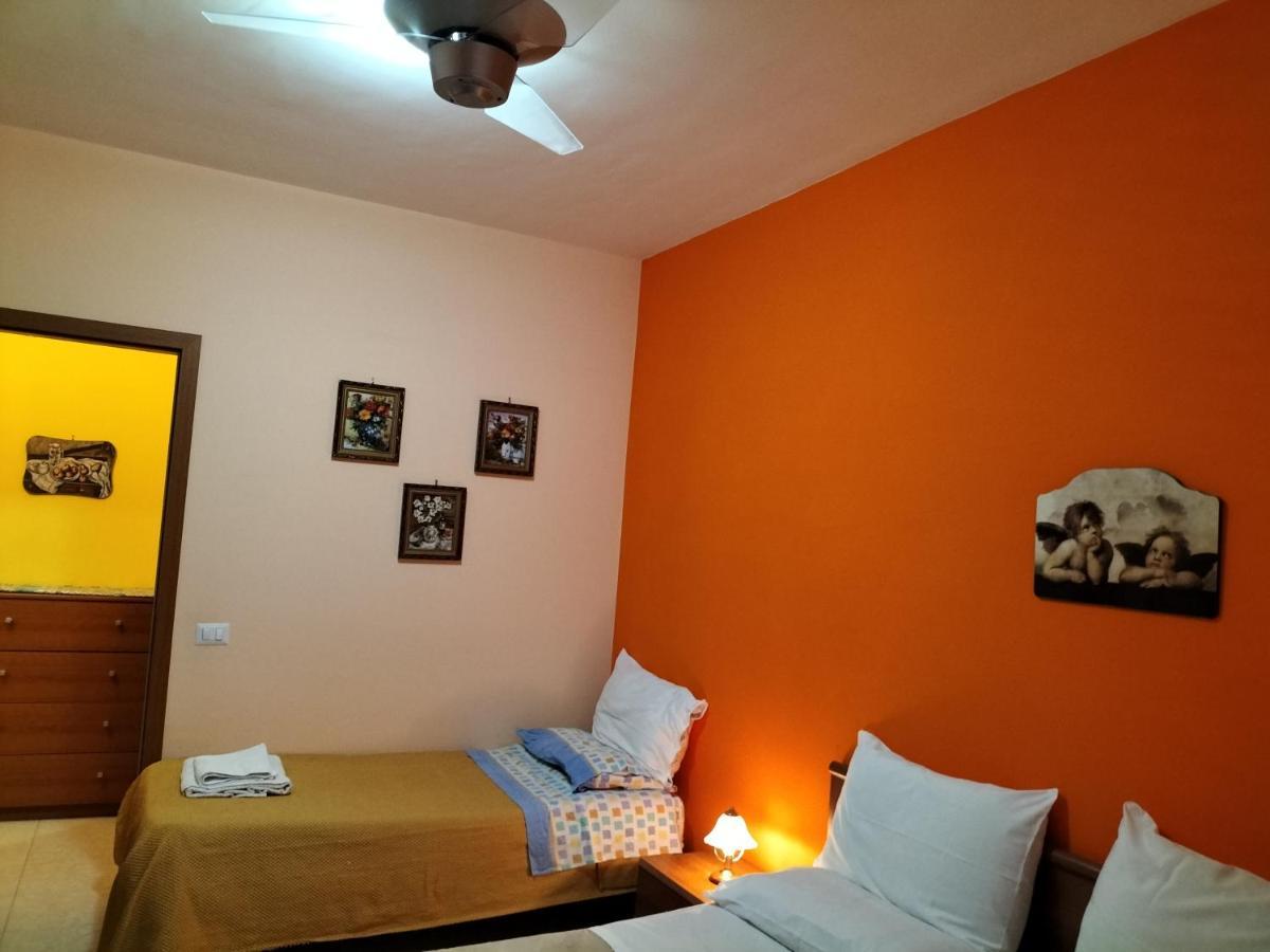 Casa Vacanza Da Rosa 레토이아니 외부 사진