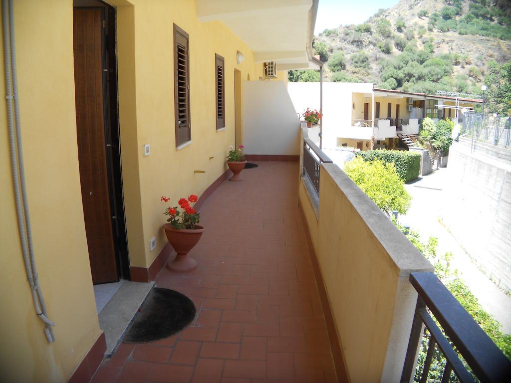 Casa Vacanza Da Rosa 레토이아니 외부 사진