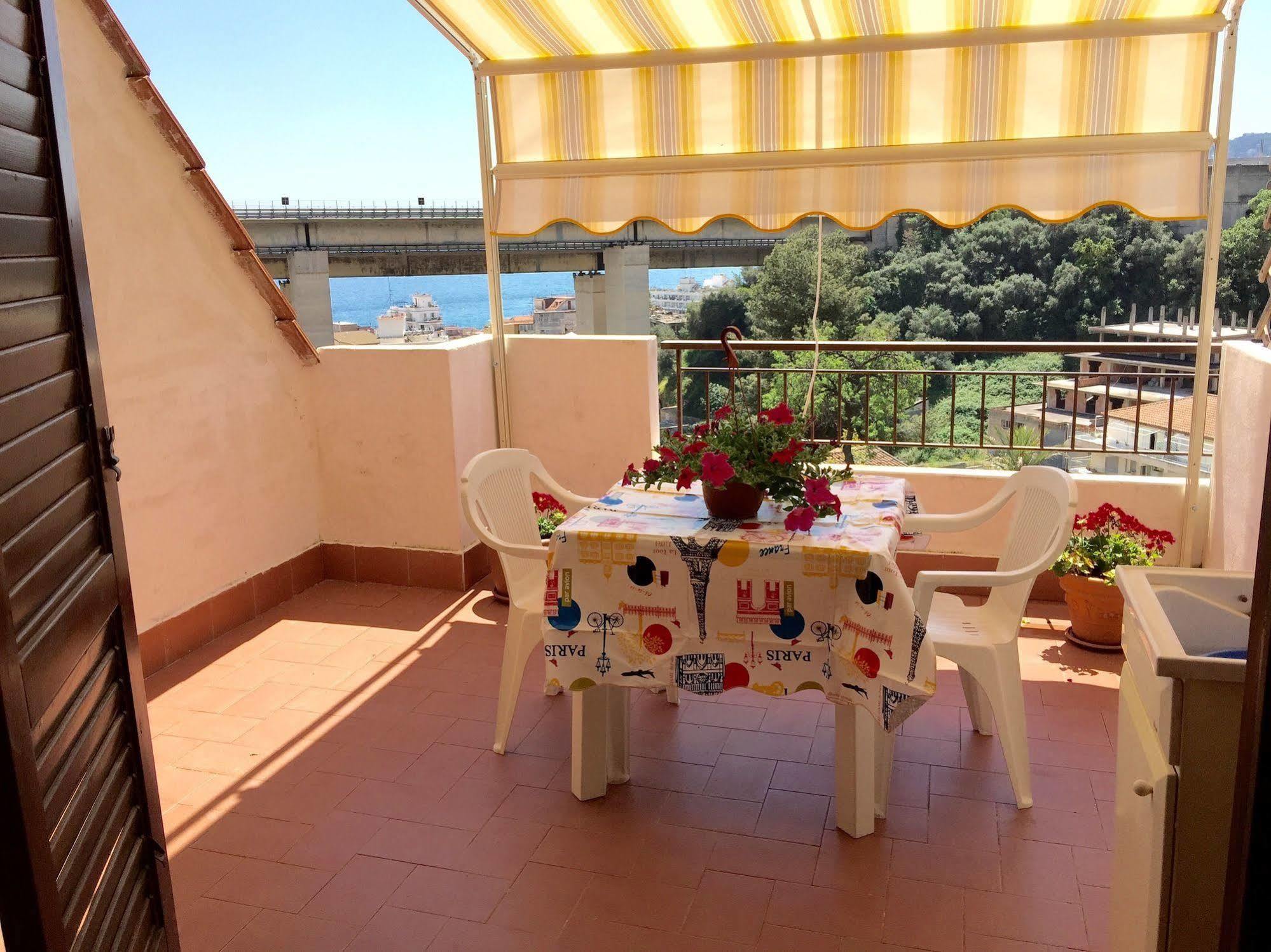 Casa Vacanza Da Rosa 레토이아니 외부 사진