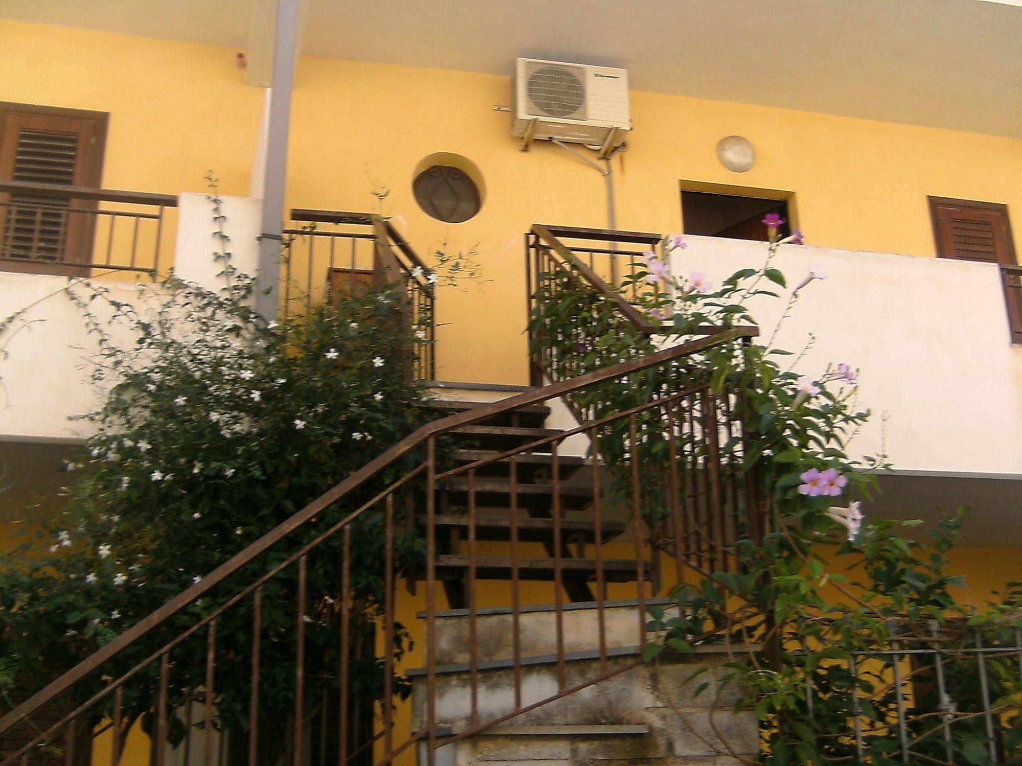 Casa Vacanza Da Rosa 레토이아니 외부 사진